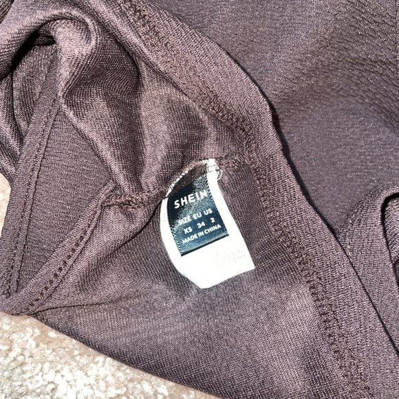 Brown top - Picture 6 of 6